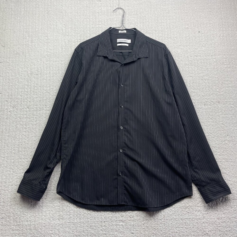 Calvin Klein Non Iron Black & White Stripe Men Sz Large Button up Shirt Casual